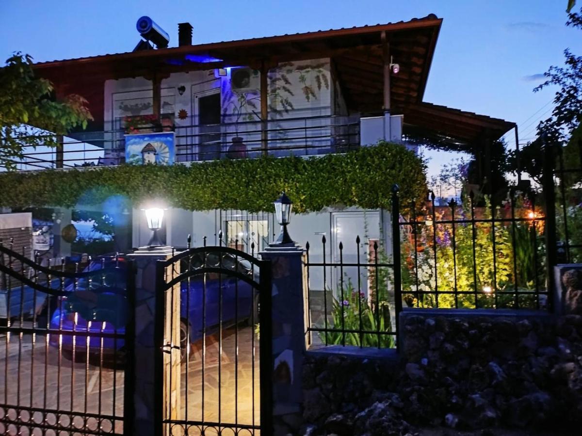 Adam'S Holiday House 2019 Kariani Exterior photo