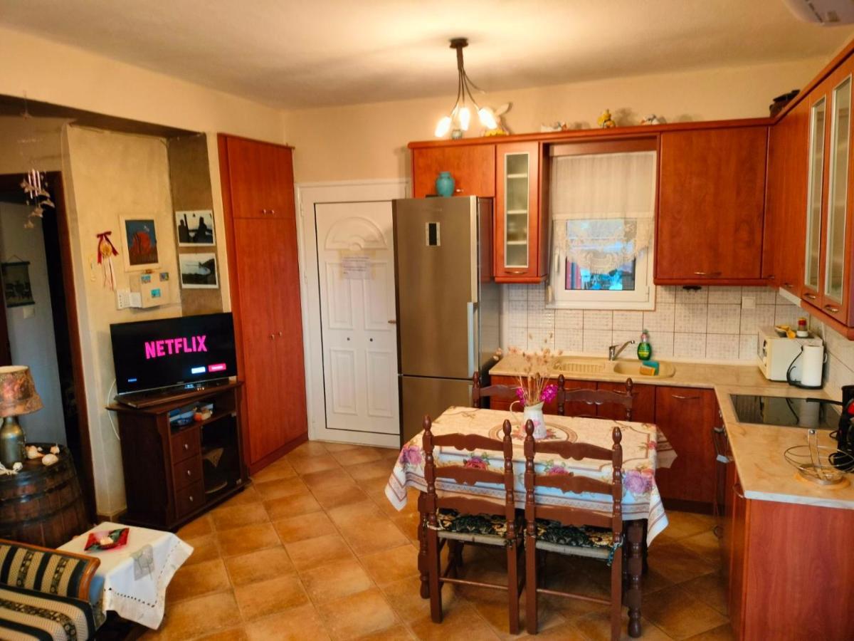 Adam'S Holiday House 2019 Kariani Exterior photo